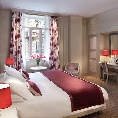 Chateau Frontenac 4* Parigi