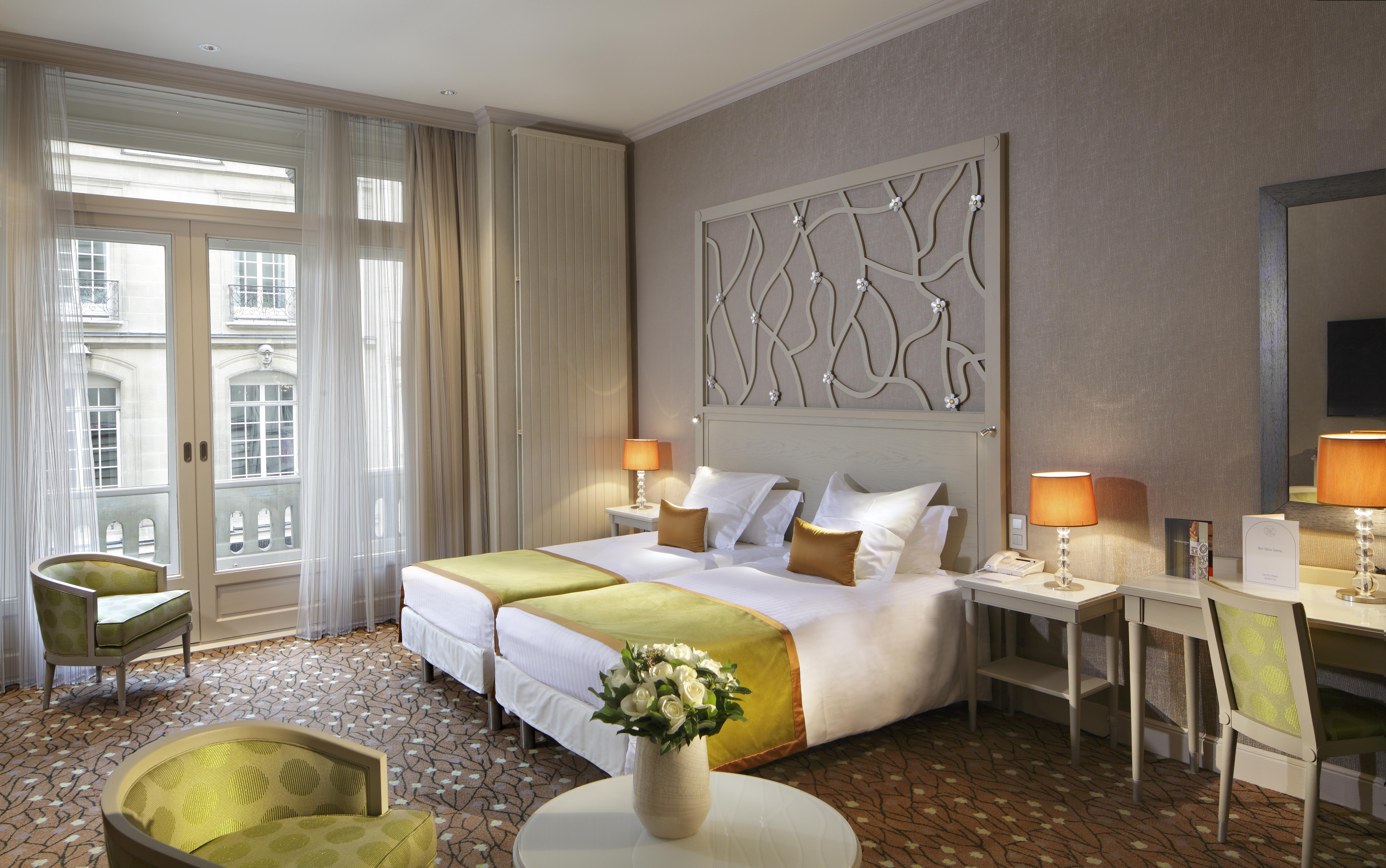 Hotel Chateau Frontenac Paris