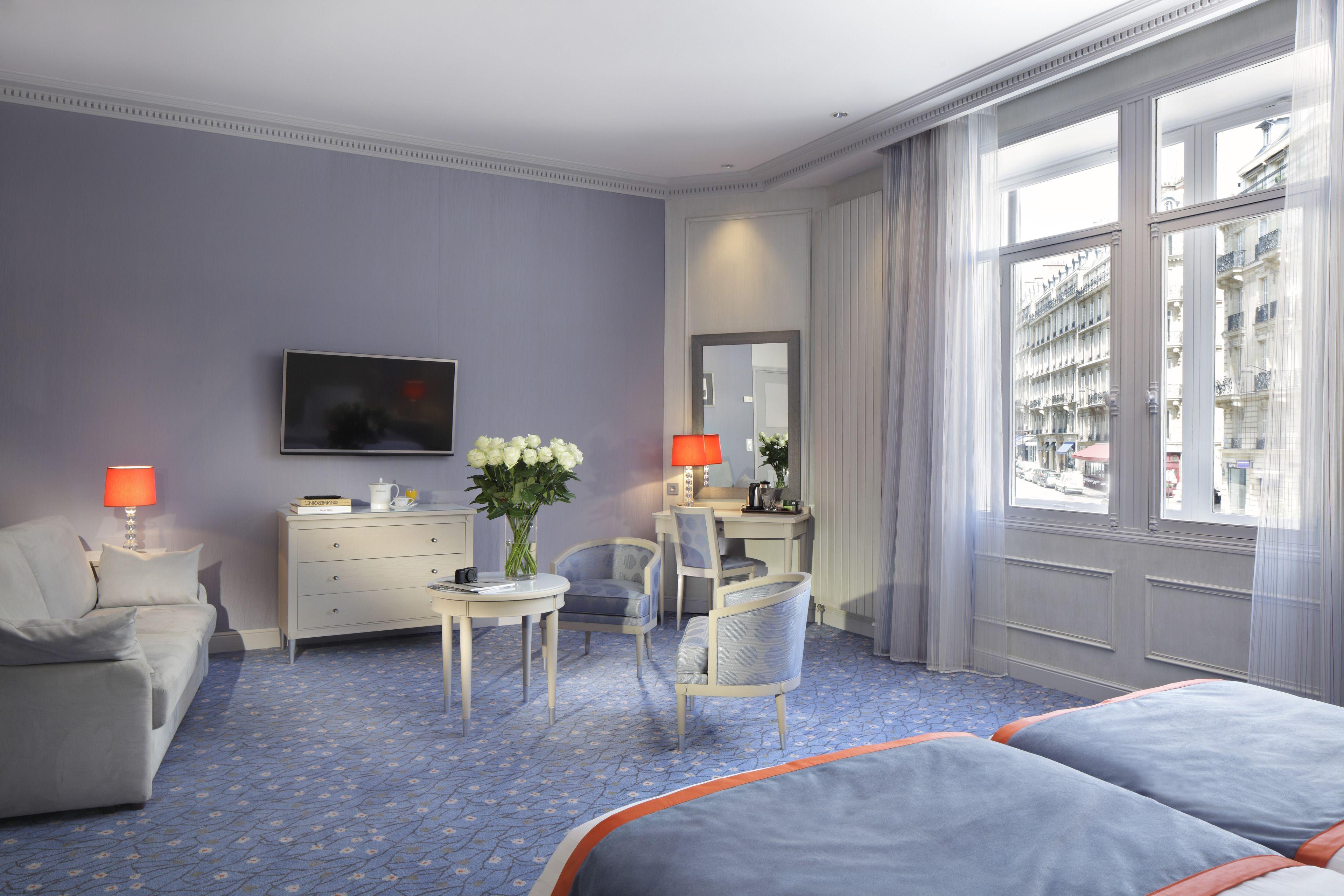 Chateau Frontenac Paris