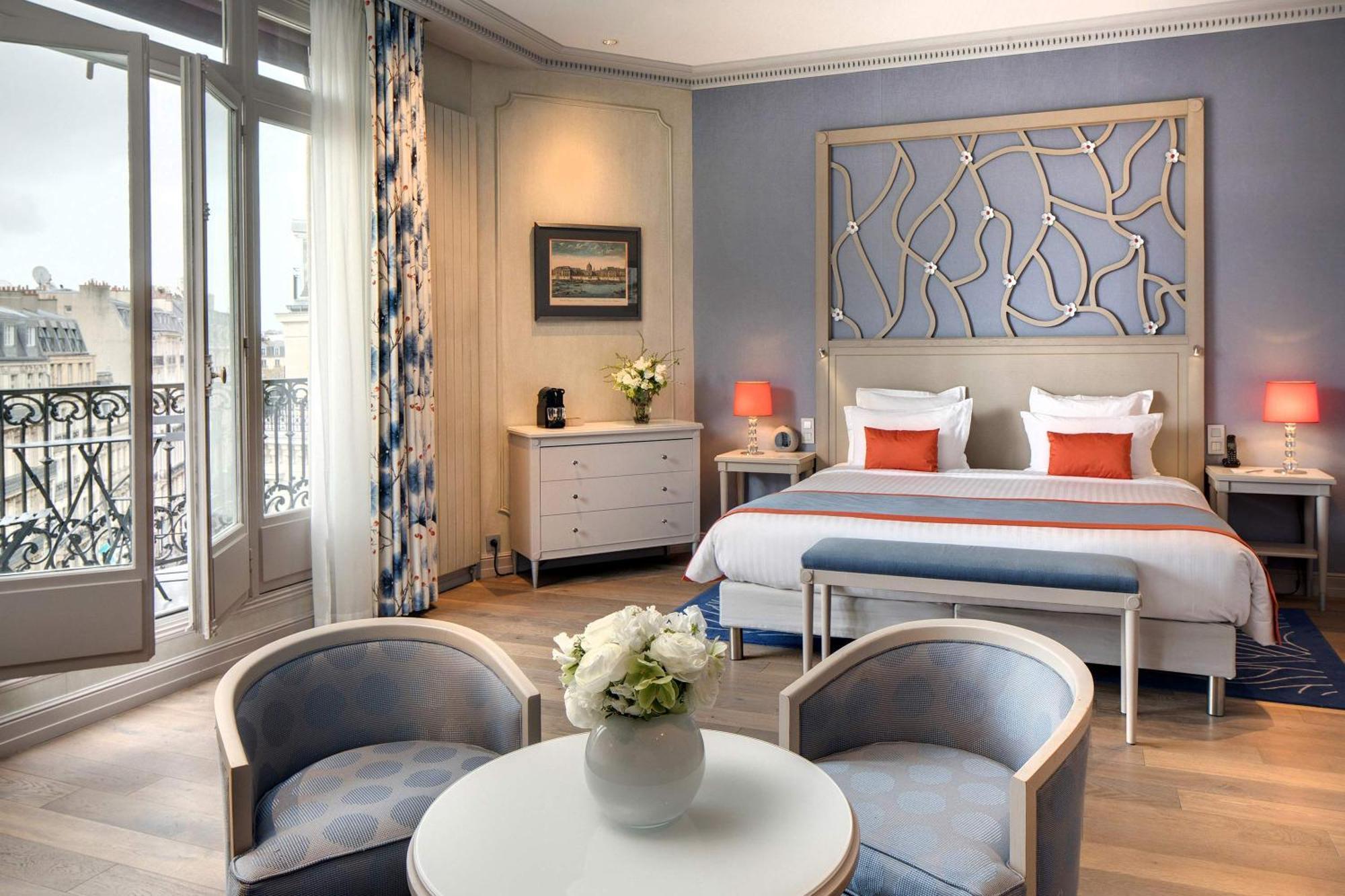 Hotel Chateau Frontenac Paris