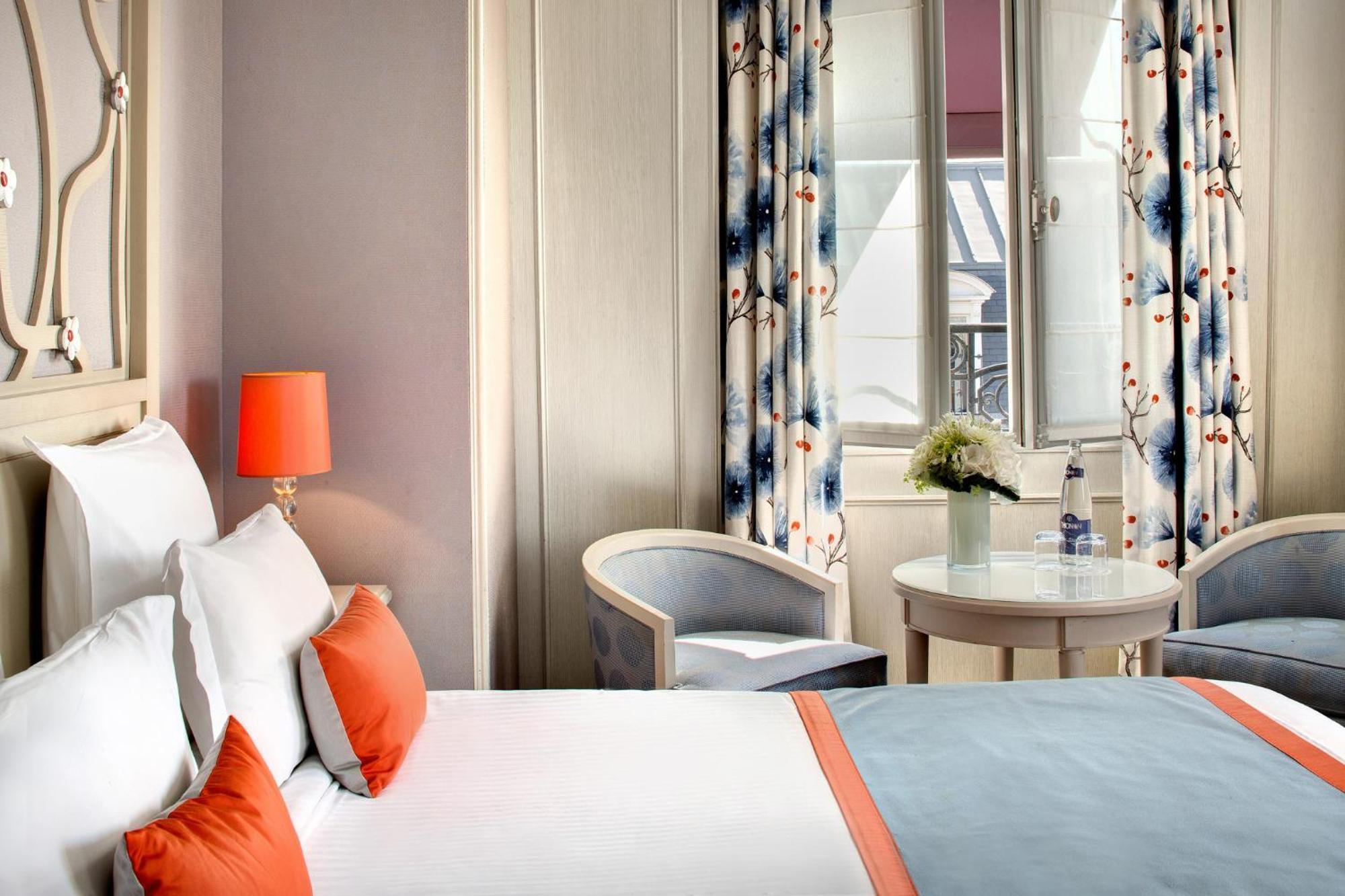 Hotel Chateau Frontenac Paris